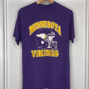 Vintage single stitch Minnesota Vikings shirt 💜🏈